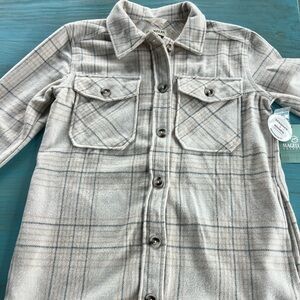 Magellan Outdoors Irish Cream Plaid Women’s Outdoor Oversized Shirt Jacket